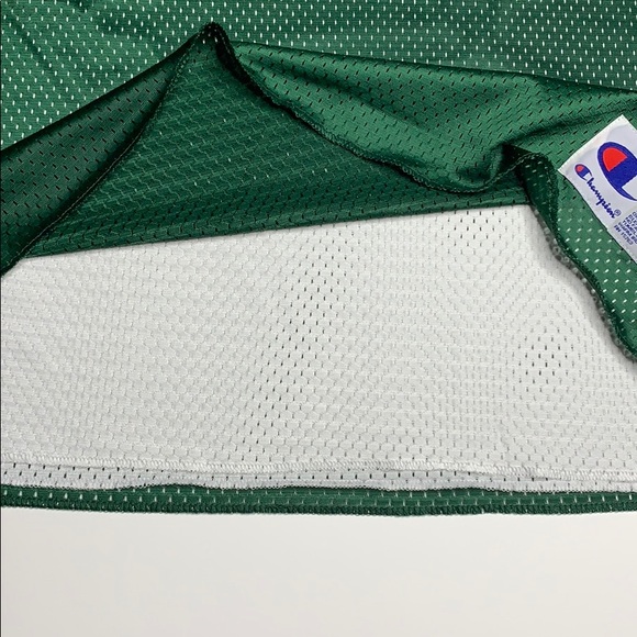 Champion - Picture 3 of 6